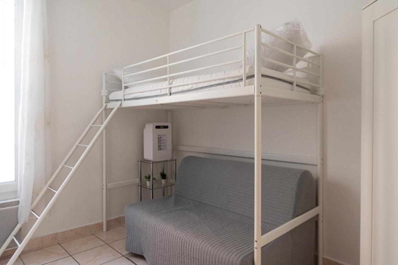 Bright Studio Located Near Paris Пантен Экстерьер фото